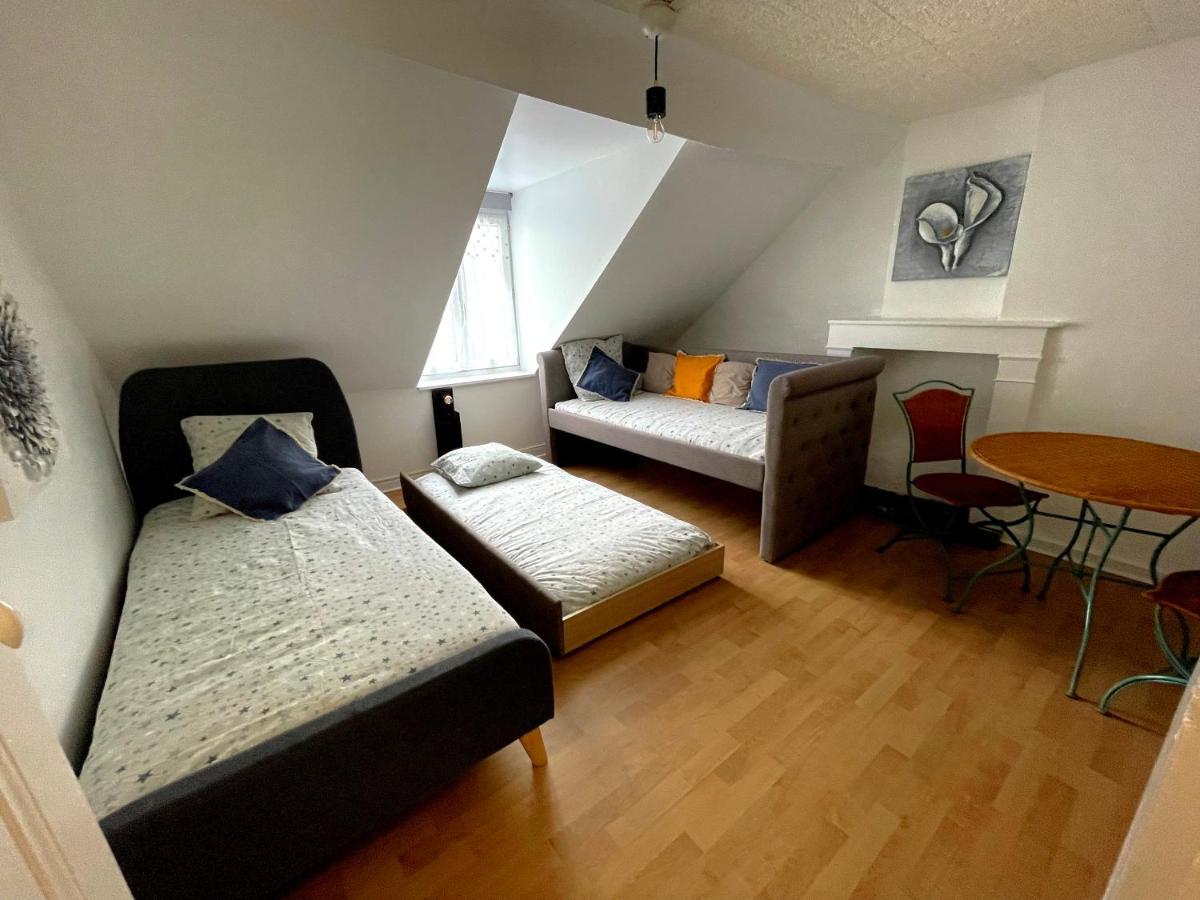 شقة Triplex Plein Coeur Du Centre Historique Charleville-Mézières المظهر الخارجي الصورة